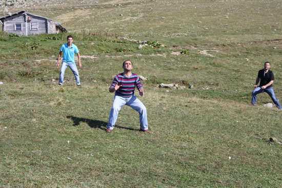 2010Yayla